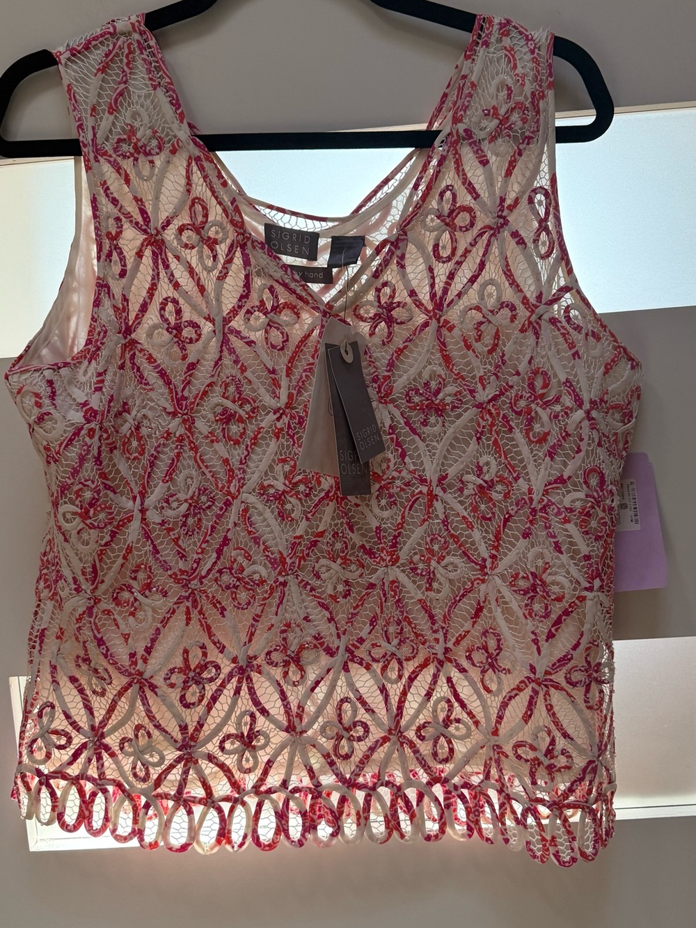 Sigrid Olsen Pink and Cream Detailed Embroidered Lace & Lined Camisole. Size L